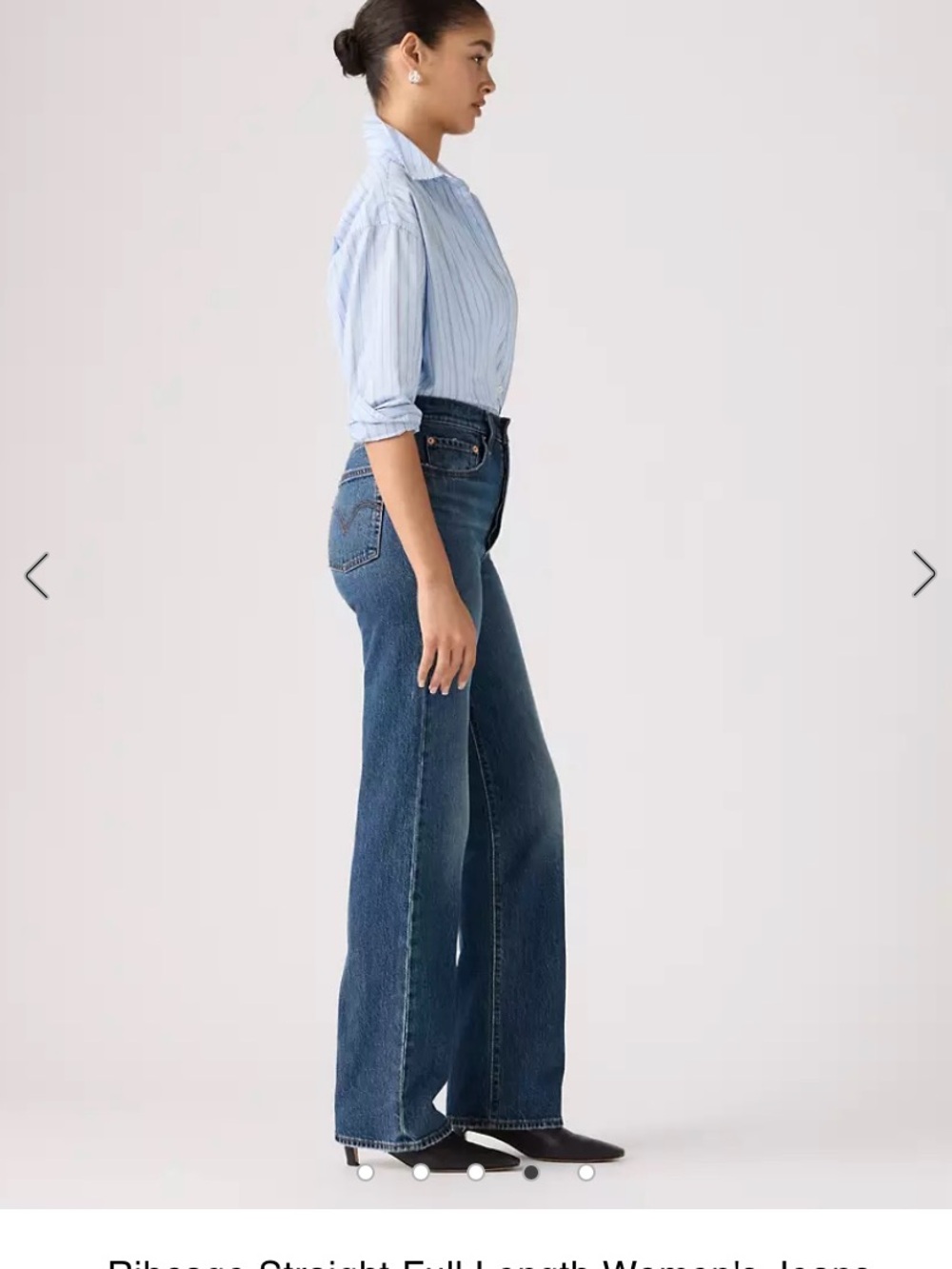 Levi's Ribcage Mid-Rise straight leg - Medium Blue Size 27
A1
